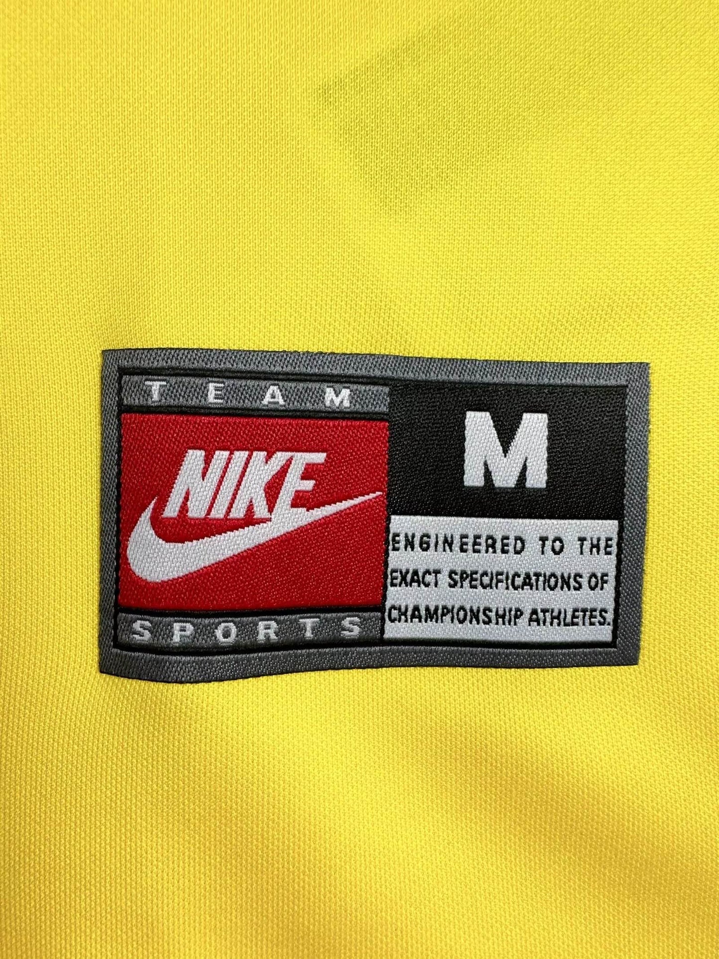 Brazil 1998 World Cup Home - Ronaldo  "Fenómeno"  9